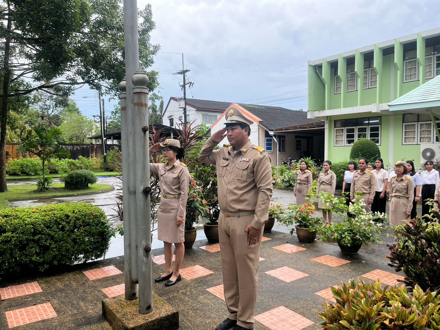 title -  ส.ป.ก.จันทบุรี จัดกิจกรรมเคารพธงชาติและเพลงชาติไทย เนื่องในวันพระราชทานธงชาติ (THAi NATional Flag DAY) 28 กันยายน ประจำปี 2569